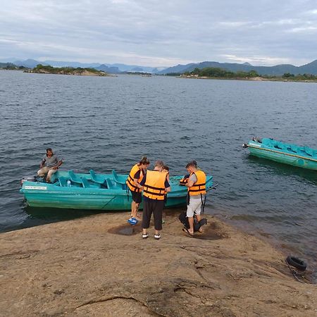 Gal Oya Lake View Inginiyagala Polwatta Екстериор снимка